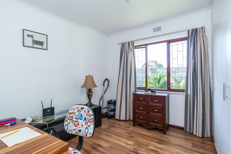To Let 3 Bedroom Property for Rent in Kirstenhof Western Cape